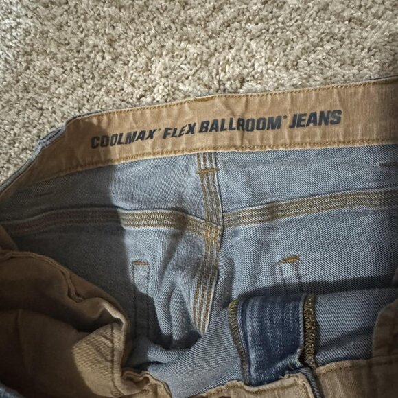 Duluth Jeans Mens 38x30 Blue Coolmax Flex Ballroom Relaxed Fit Stretch Denim - Picture 5 of 13